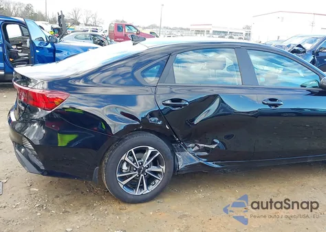 2024 Kia Forte Lxs из США, поврежденный, VIN 3KPF24AD1RE825837